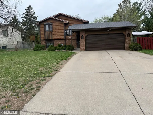 7717 Bryant Ave N, Brooklyn Park, MN 55444