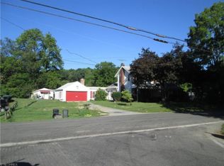 1771 Congress Lake Rd, Mogadore, OH 44260