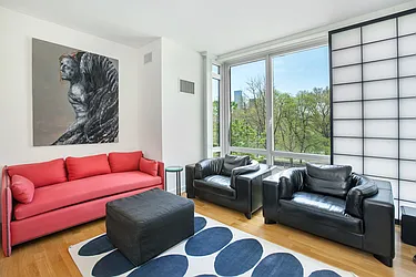 Sold by Isen & Company : Real Estate Advisors