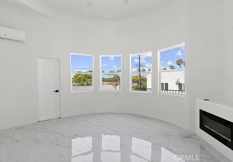 1580 San Bernardino Pl — Photo 27