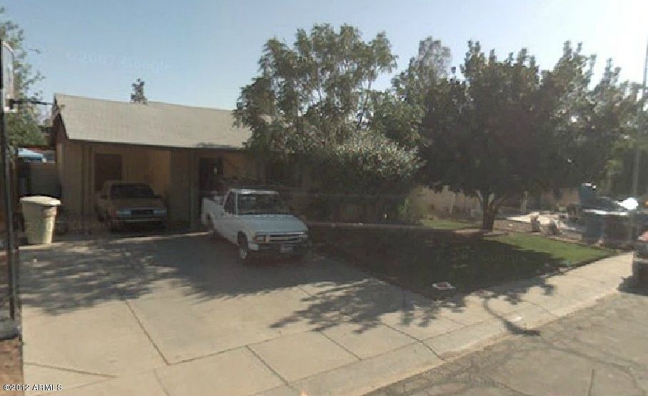 1st image of 5011 W Windsor Ave