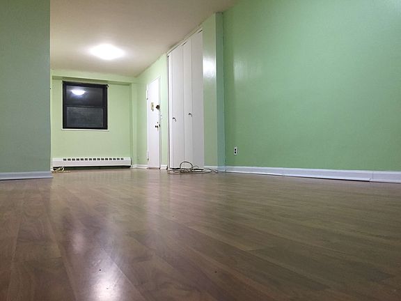 5th image of 6115 98th St APT 17F