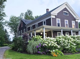 396 Maple St, Hinsdale, MA 01235