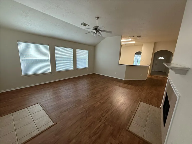 5118 Birch Manor Ln — Photo 15