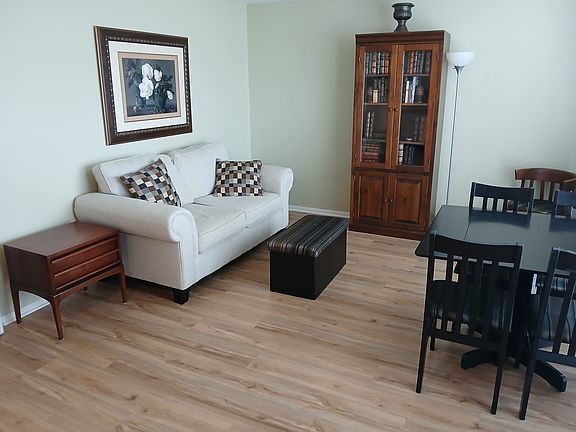 2nd image of 4352 Tahitian Gardens Cir APT F