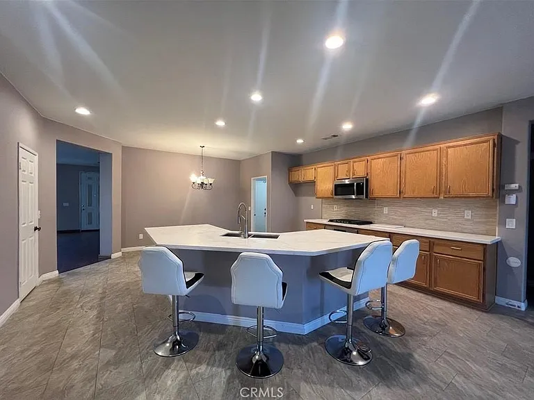 10416 Maricopa Rd — Photo 11