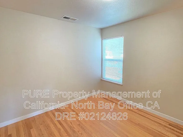 132 Arlington Dr — Photo 6