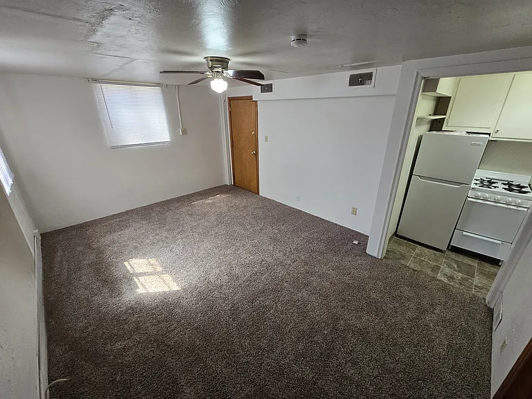 1038 S 16th St #1 BR — Photo 4