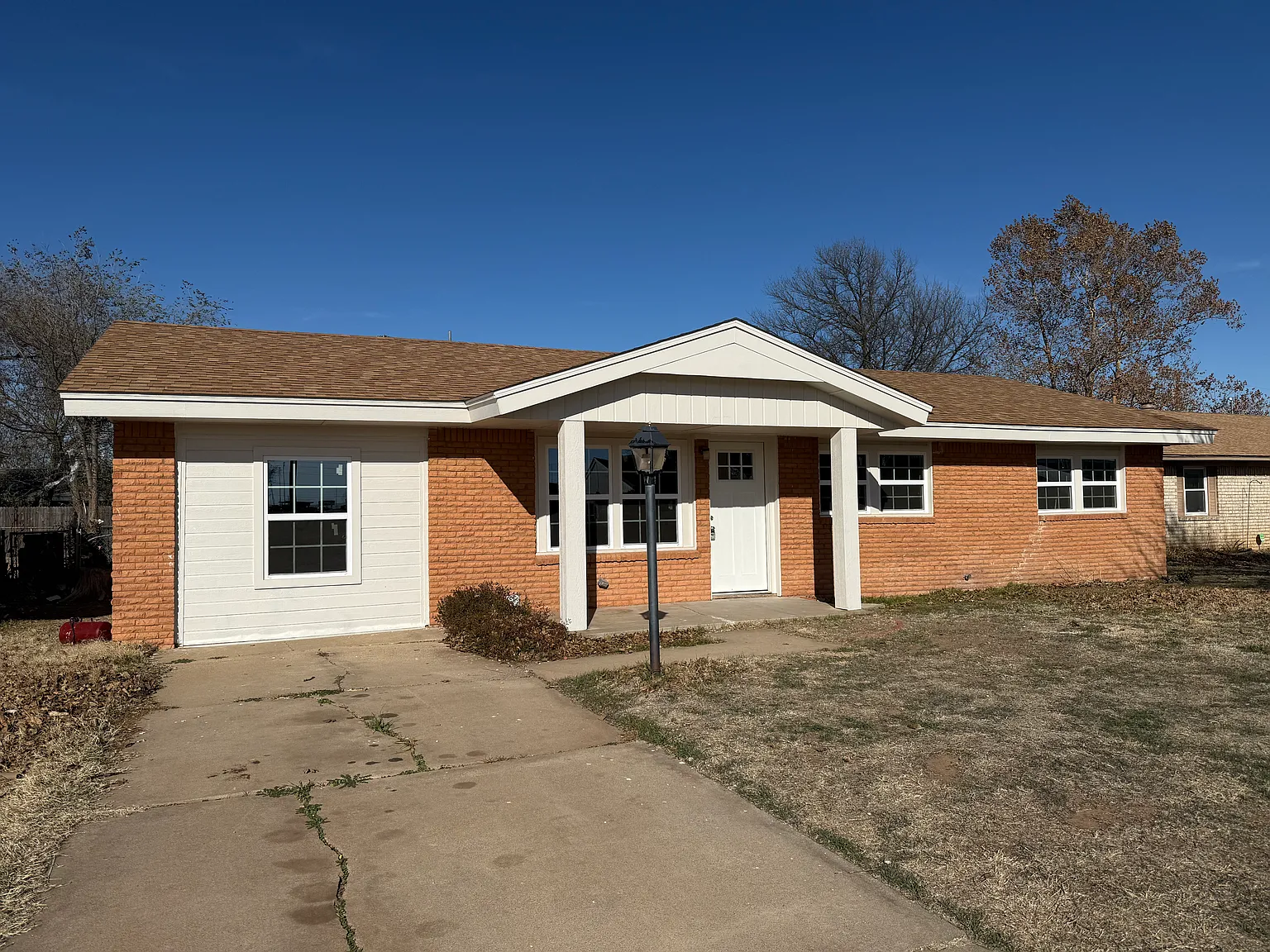 4 bed, 1275 sqft, $1,200 — Photo 1