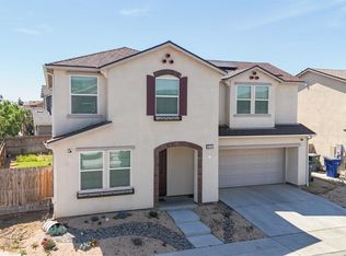6125 W Donner Ave, Fresno, CA