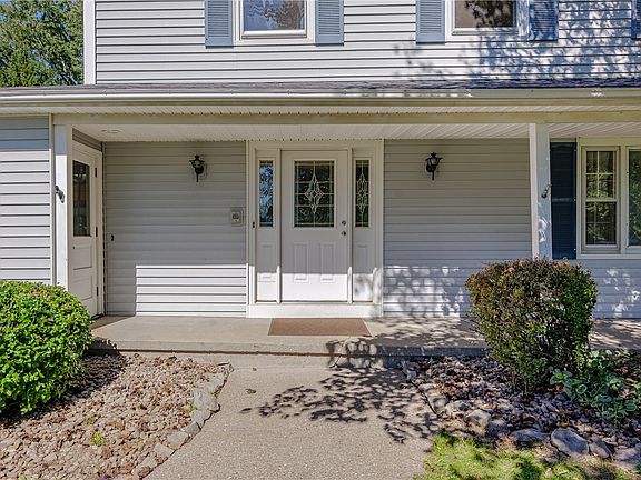 2nd image of 96 Havenshire Rd