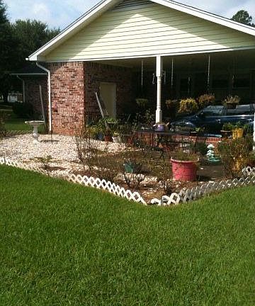 4th image of 4042 Creekmoor Dr