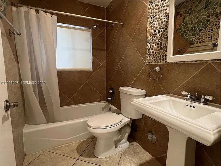 16373 Malibu Dr #51 — Photo 40