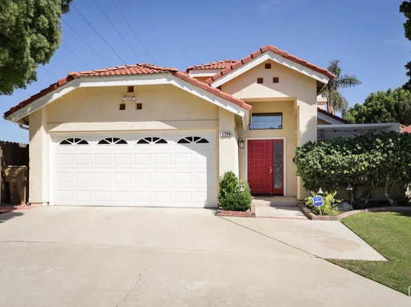 8224 New Castle St, Bakersfield, CA 93311