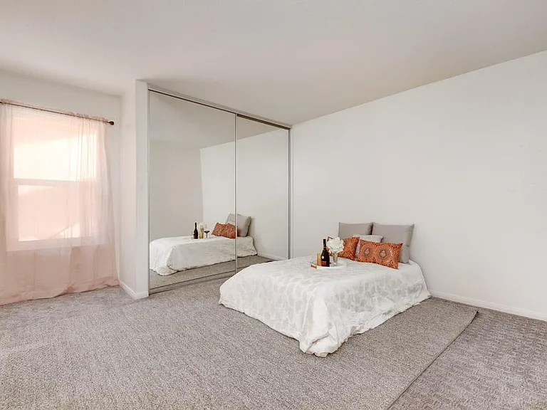 526 Calle Montecito — Photo 12