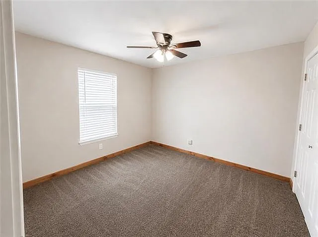 2 bed, 1.0 bath, 888 sqft, $1,000 — Photo 4