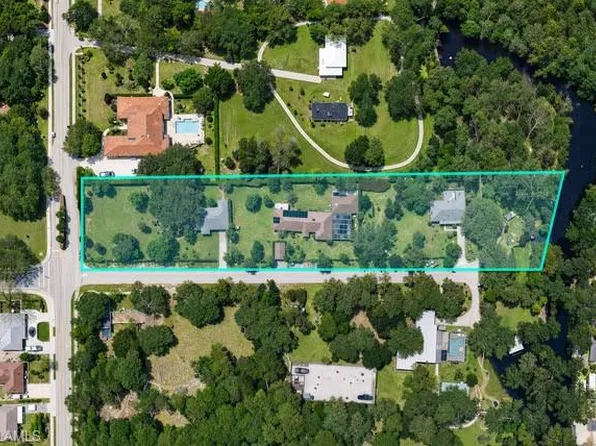 1063 SHADOWLAWN DR, NAPLES, FL 34104
