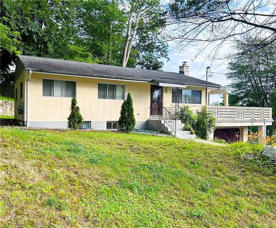 389 Saunders Ave, Bridgeport, CT 06606 MLS 170581633 Zillow