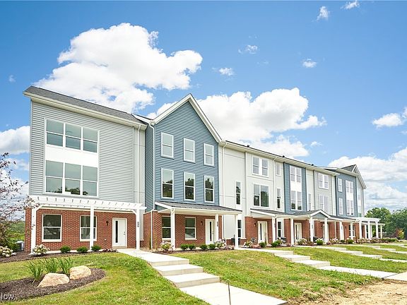 5th image of 600 Mull Ave #10