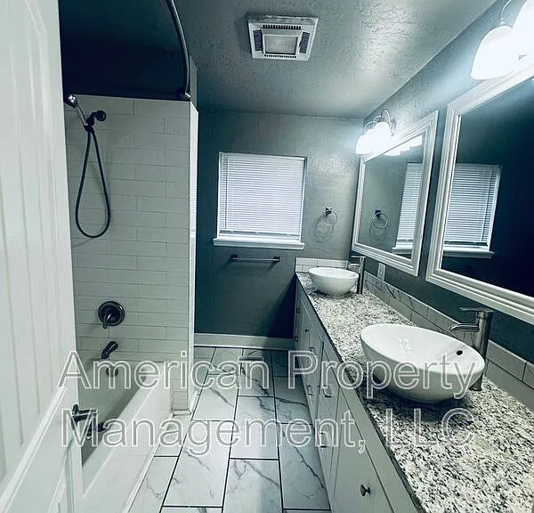 7050 E 71st Ct S — Photo 28