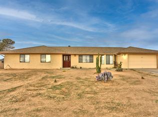 10796 9th Ave, Hesperia, CA 92345