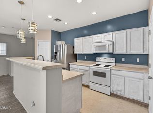 8187 W Lynwood St, Phoenix, AZ 85043