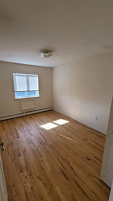 Rented by Remax City Square | media 19