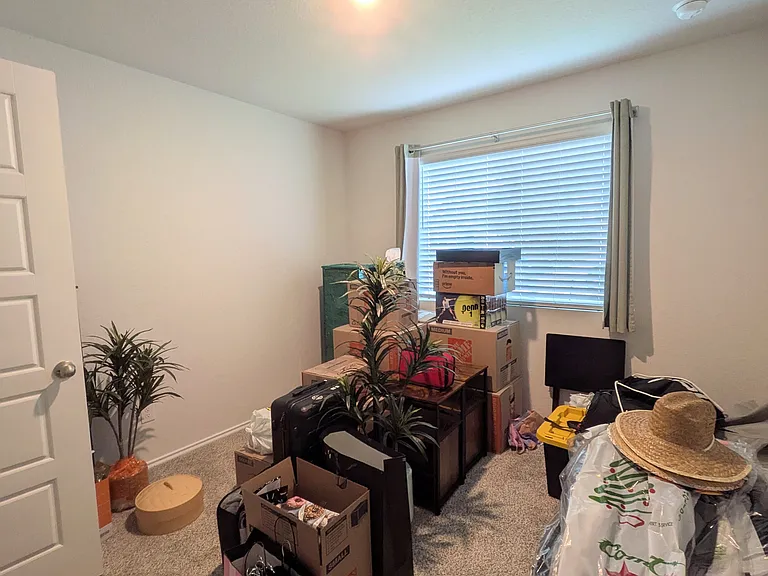1665 Layne Loop — Photo 16