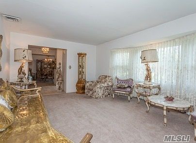 3rd image of 204 Ocean Ave