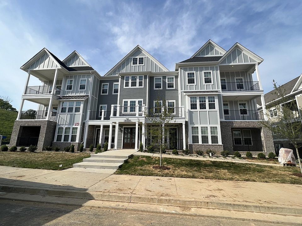 1st image of 6000 Shadow Green Dr #6206