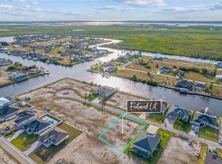 1435 NW 40th Pl, Cape Coral, FL 33993