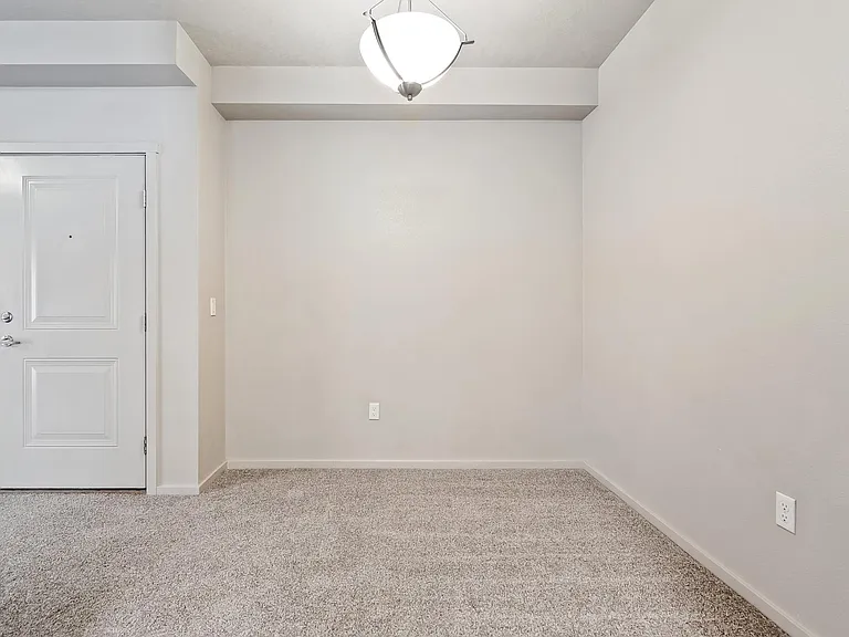 Aspen Creek Apartments — Photo 46
