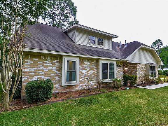 3rd image of 13602 E Cypress Forest Dr