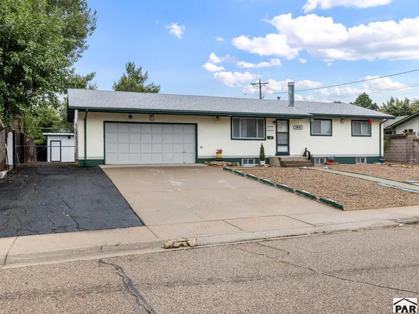 3950 Fairfield Ln, Pueblo, CO 81005