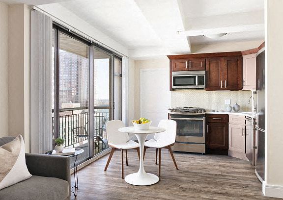 5th image of 354 E 91st St #2443700