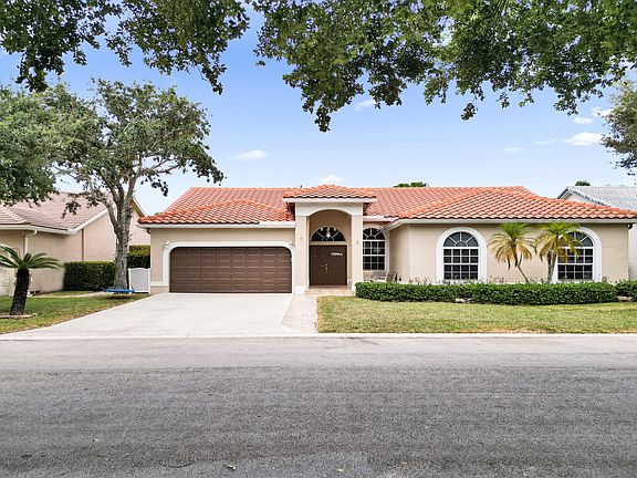 3rd image of 5351 NW 57th Terrace