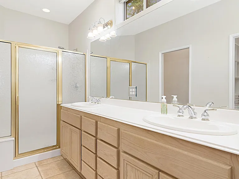 79851 Carmel Valley Ave — Photo 12