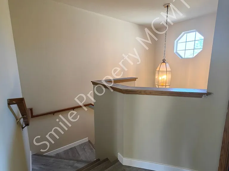 12616 SE Taggart St — Photo 11