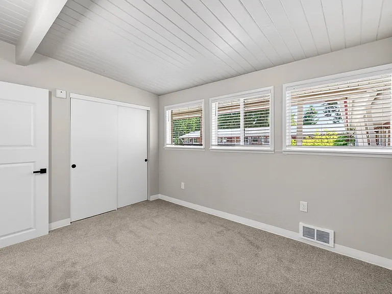 Horizon Park — Photo 23