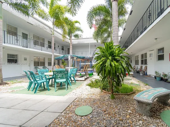 1300 N 17th Ave APT 108, Hollywood, FL 33020