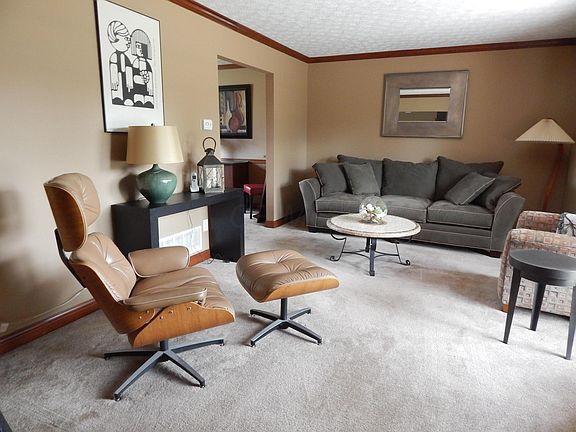 5th image of 1142 Lori Ln