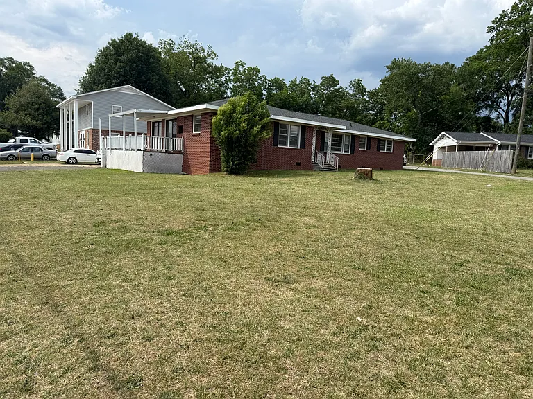 554 Pierpont Avenue Ext — Photo 1
