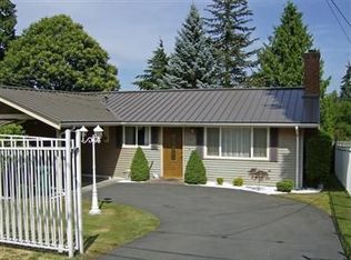 11046 11th Ave SW, Seattle, WA 98146