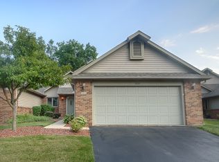 3024 Rivers Edge Dr #40, Wayne, MI 48184