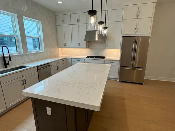 1627 PIAZZA Place, Jacksonville, FL 32207