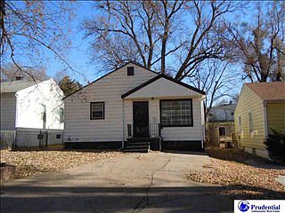 3rd image of 5739 N 33rd Ave
