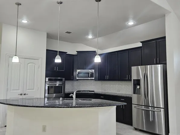 5902 Begonia Dr, Rowlett, TX 75089