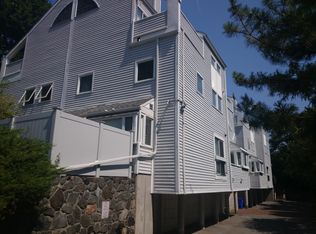 109 Centre St #A, Brookline, MA 02446