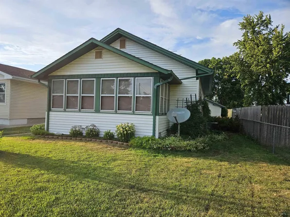 1011 Goldie Ave, Sioux City, IA 51109