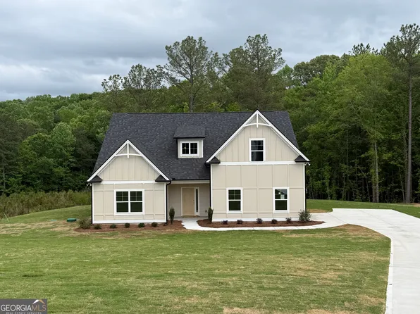 62 Root Dr #16, Newnan, GA 30263